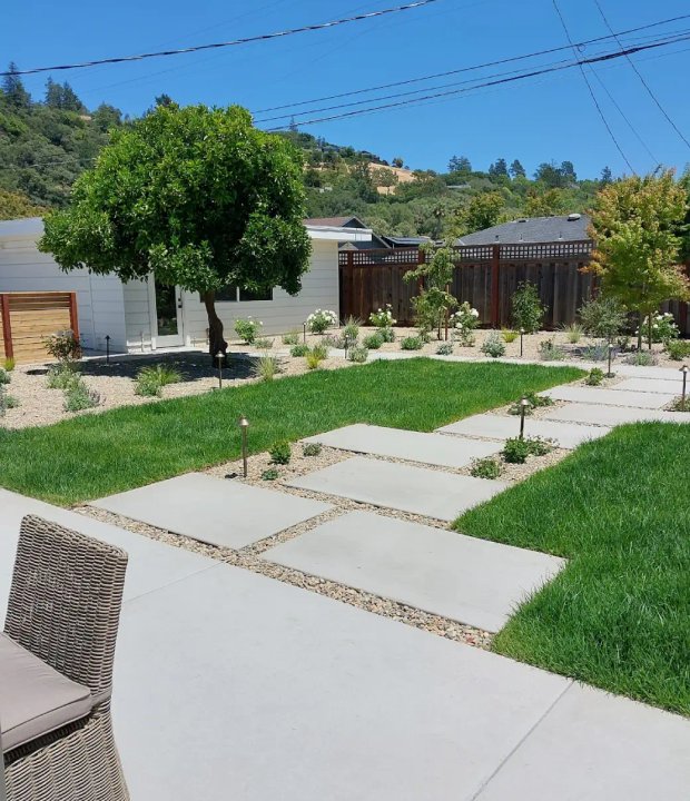 Finished landscaping work for a Santa Rosa homeowner