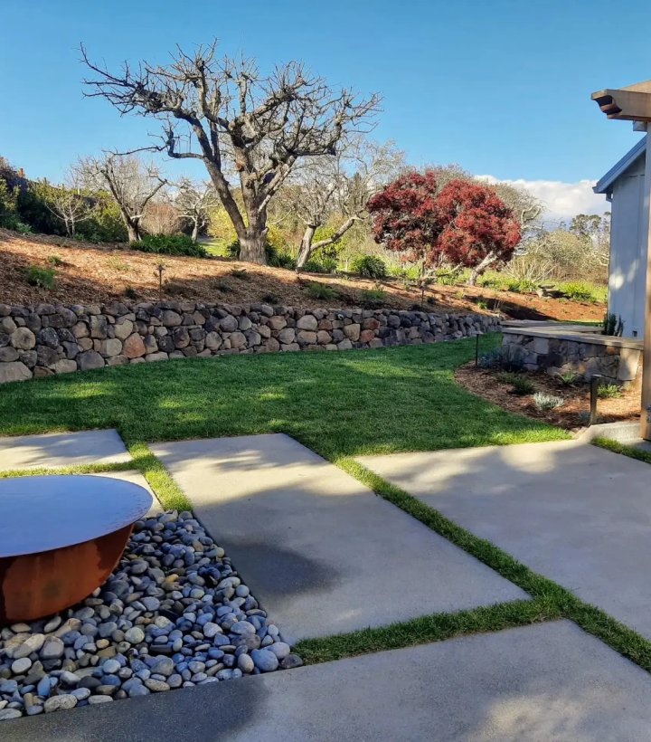 Hardscaping project in Petaluma by Felix Landscape and Concrete